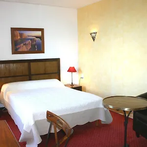 Hotel Le Ponant Pradelles