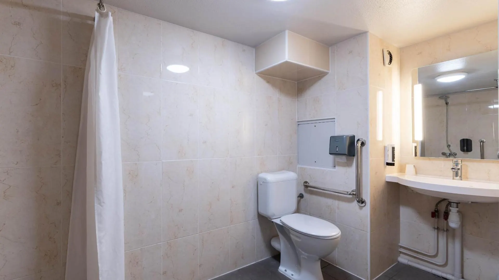 B&B Hotel Lille Seclin Unexpo